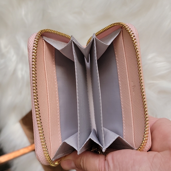 Clue wallet - Picture 5 of 6